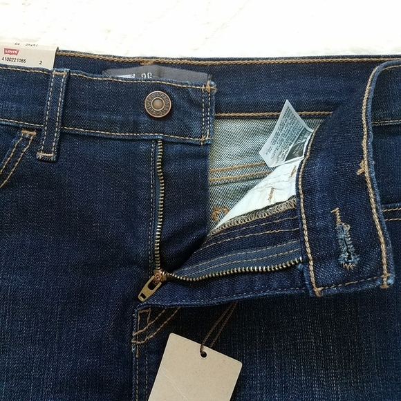 Levi's Denim Mini Skirt - Picture 5 of 8